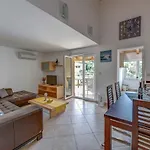 דירה By The Sea Savar, Dugi Otok - 8128 *