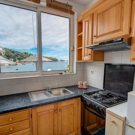 By The Sea Savar, Dugi Otok - 8128 Apartment Brbinj